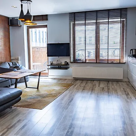 Santa Claus' Loft - Near Market Square With Ac Апартаменты
